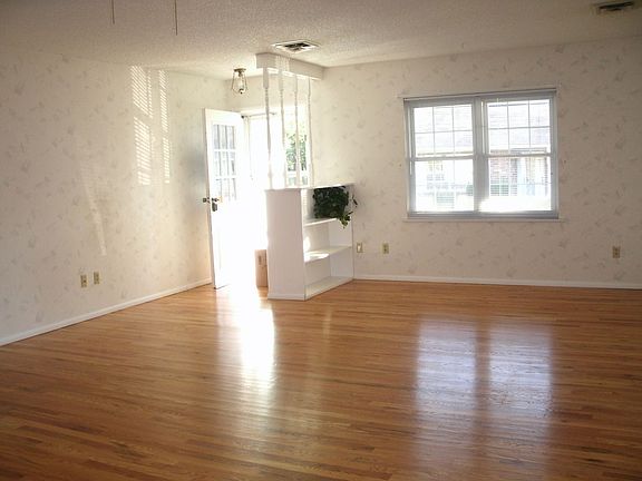 Living Room hardwood