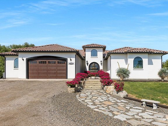 3rd image of 14555 Simplicity Ln