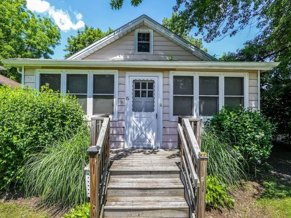 16 Lakeview Ter