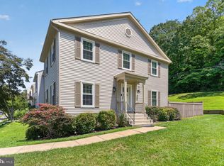 7331 Rolling Oak Ln, Springfield, VA 22153