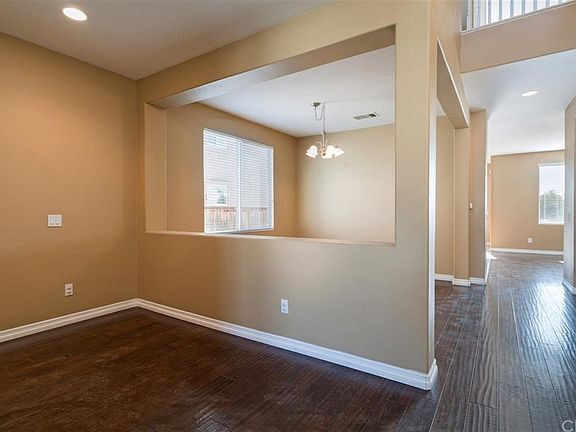 4th image of 26555 Bladen Ave