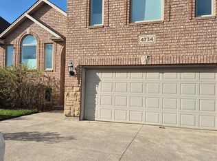 4734 Southwood Lakes Blvd, Windsor, ON N9G 3C5