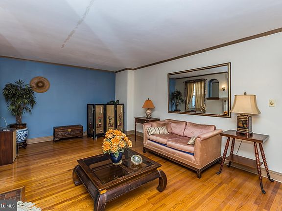 5th image of 913 Collenbrook Ave