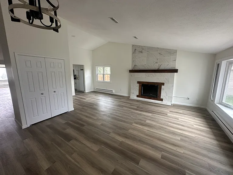 18092 Fox Hollow Dr — Photo 5
