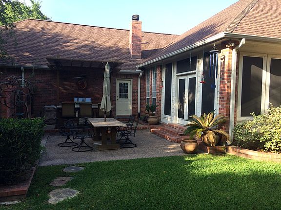 3rd image of 4904 Firestone Dr
