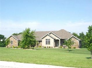 275 Clearspring Rd, Sparta, MO 65753