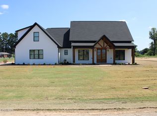 77 Marlow Cemetery Rd, Gadsden, TN 38337