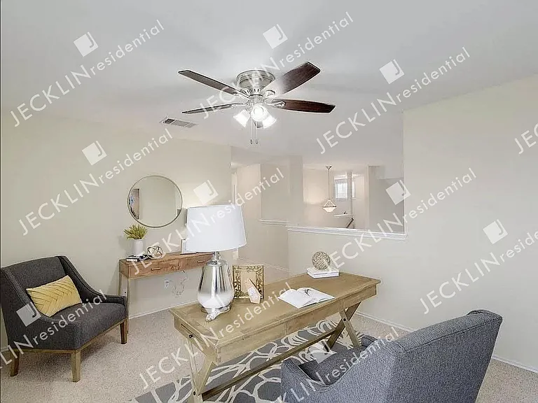 206 Mossy Rock Dr — Photo 19