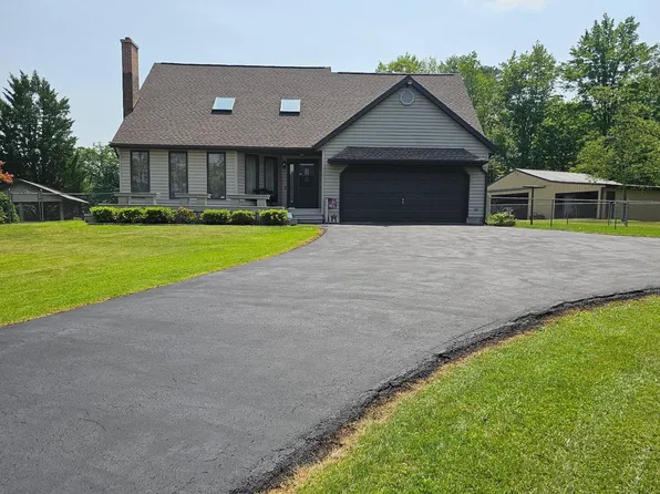 1474 Locke Mountain Rd, Hollidaysburg, PA 16648