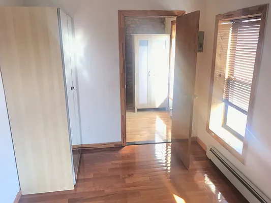 Rented by Rapid Realty Sunset Park Inc | media 10