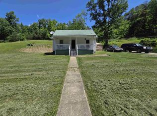 1585 Rayburn Rd, Ashland, KY 41102