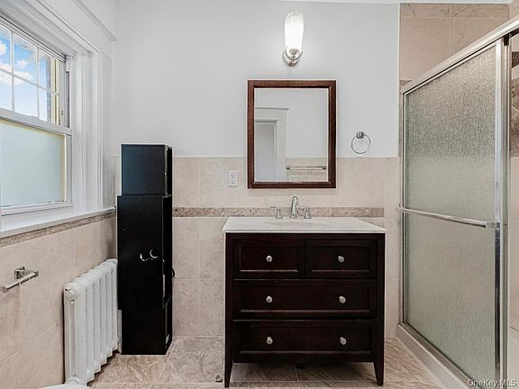 5th image of 265 Park Hill Avenue