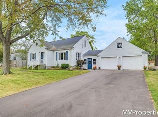 3875 Fenwick St NW, Grand Rapids, MI 49534