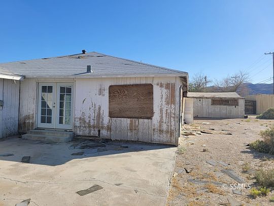 4th image of 82986 Magnolia St