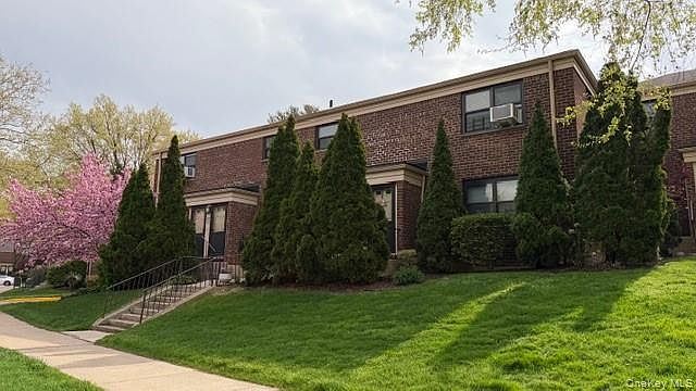 1st image of 219-50 74th Avenue #328A2