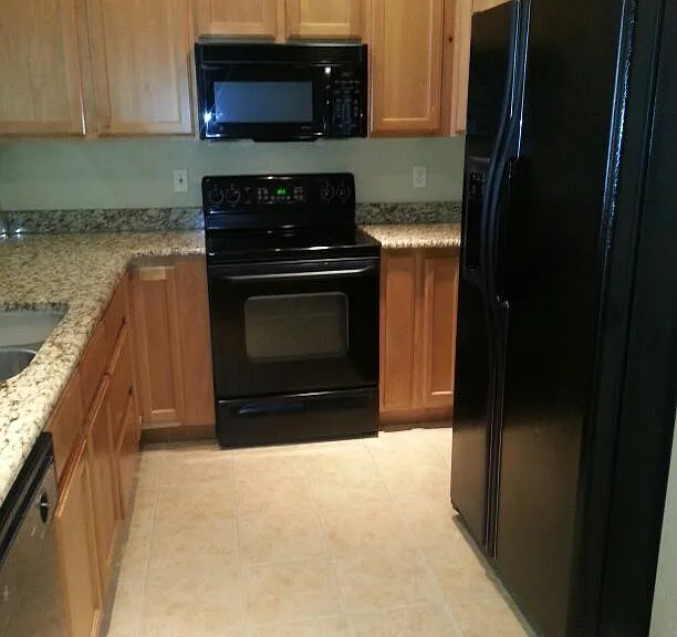 346 Tuscany Cir — Photo 5