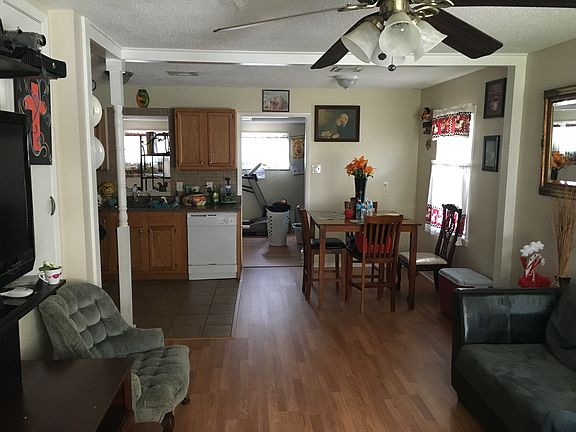 5th image of 3515 California Ave
