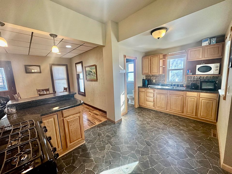 105 N 1st St, Terril, IA 51364 Zillow