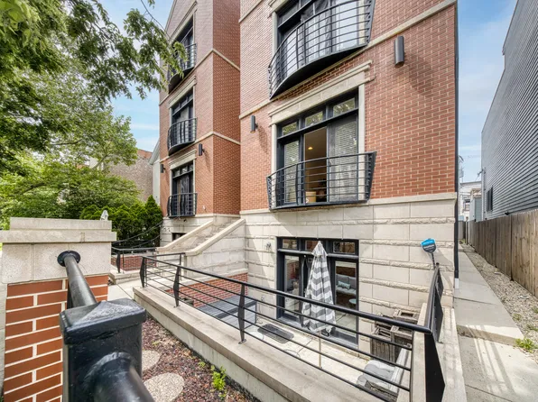 2114 W Erie St APT 1E, Chicago, IL 60612