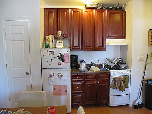 4th image of 25-38 38th St #3RB