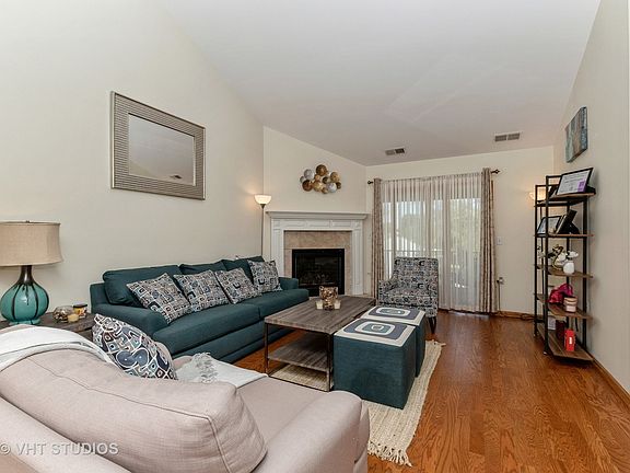 2nd image of 6402 Pine Trail Ln APT 4