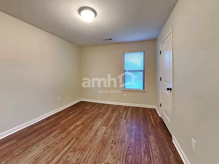 7708 Romero Dr — Photo 13