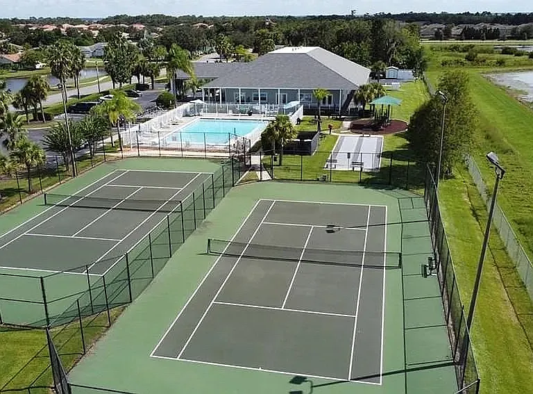 3135 Dasha Palm Dr — Photo 28