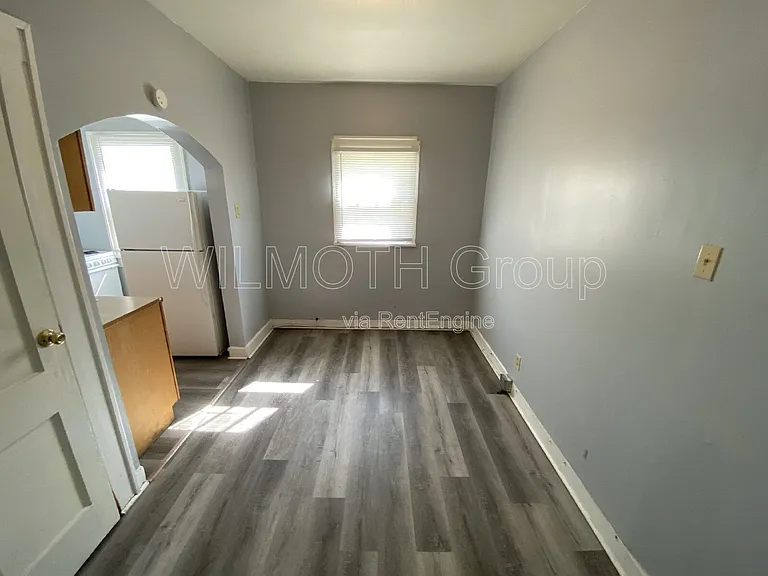 1604 W 15th St #C — Photo 3