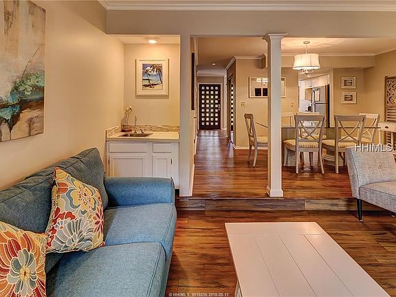 2nd image of 125 Shipyard Dr APT 109