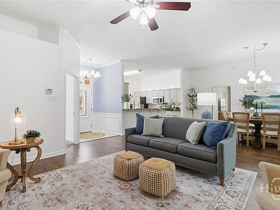 3rd image of 60 Churchill Court