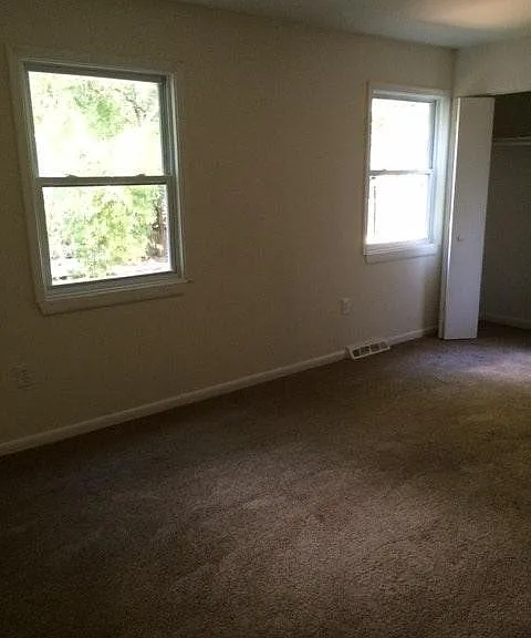 649 Saltzman Rd — Photo 2
