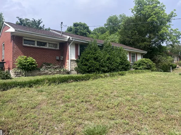 2411 McGinnis Dr, Nashville, TN 37216