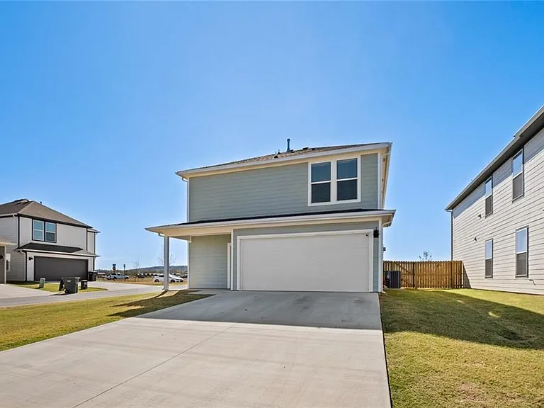 4790 Planetree St — Photo 25