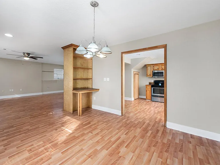 1728 Connorvale Rd #B — Photo 11