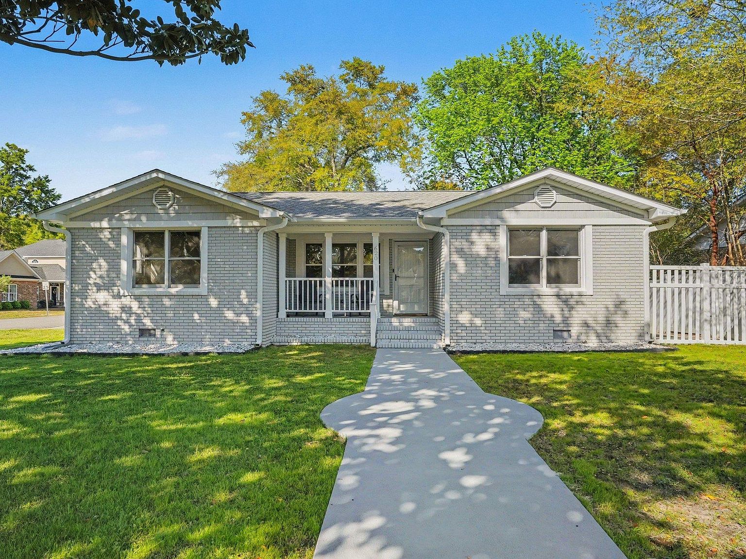 620 8th Ave. S, Myrtle Beach, SC 29575 | Zillow