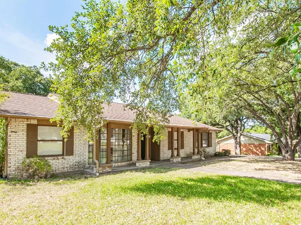 1303 Haines Dr, College Station, TX 77840