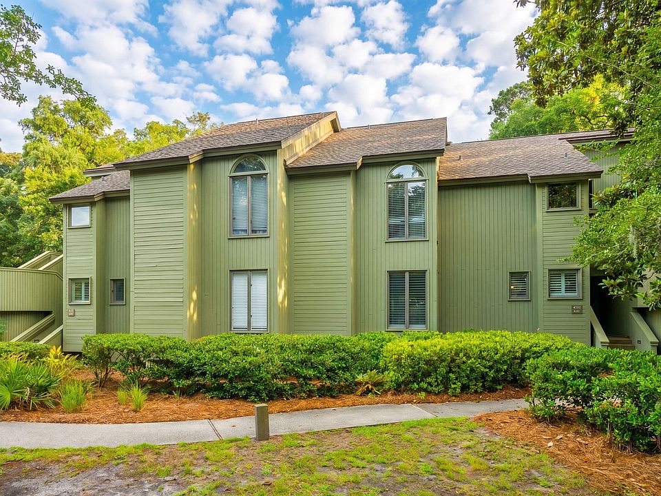 1st image of 4521 Park Lake Dr
