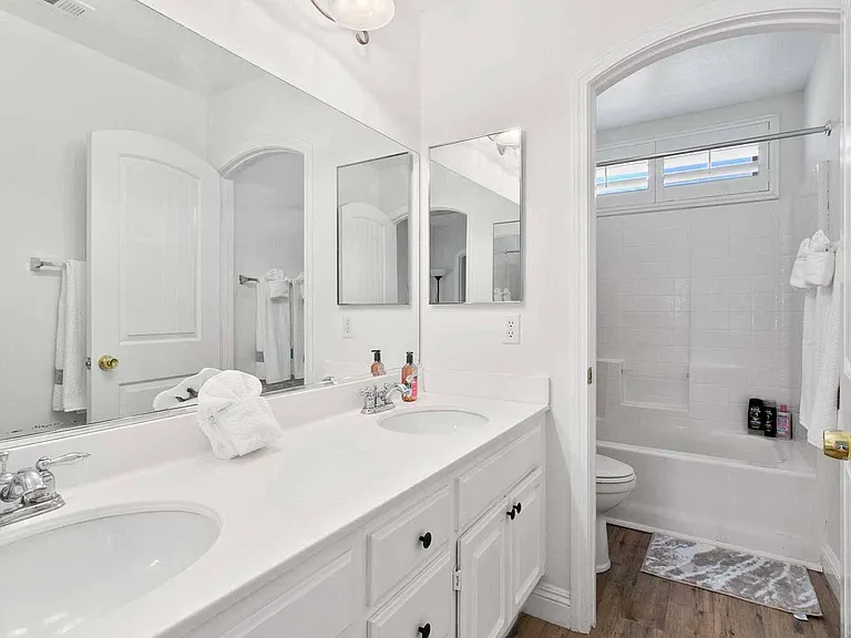 26074 Lugo Dr — Photo 24