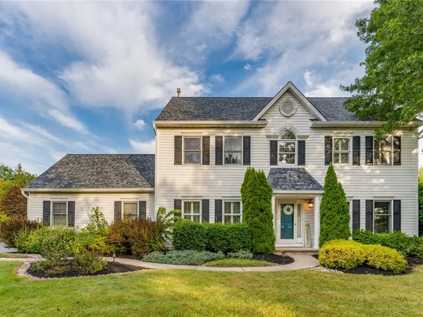 117 Brinkley Dr, Sellersville, PA 18960