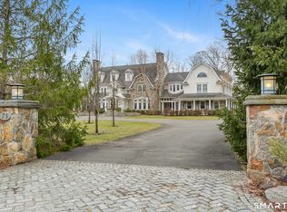 73 Lake Wind Rd, New Canaan, CT 06840
