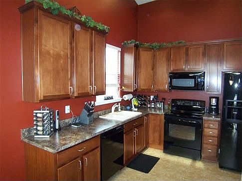 2nd image of 9348 N Bayland Dr