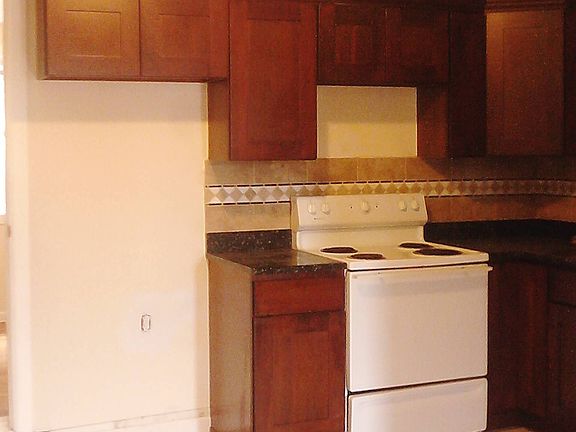 3rd image of 112 Buena Vista Ave