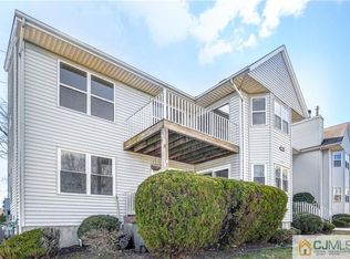 300 Ventnor Ct UNIT 300, Piscataway, NJ 08854