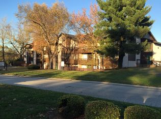 1380 Heritage Lndg APT 306, Saint Charles, MO 63303