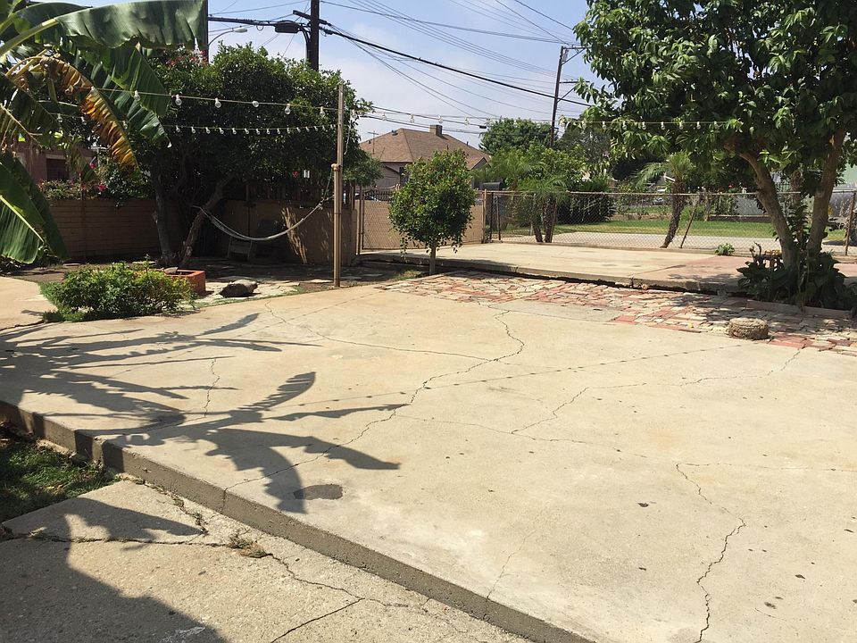 1st image of 4595 E 6th St