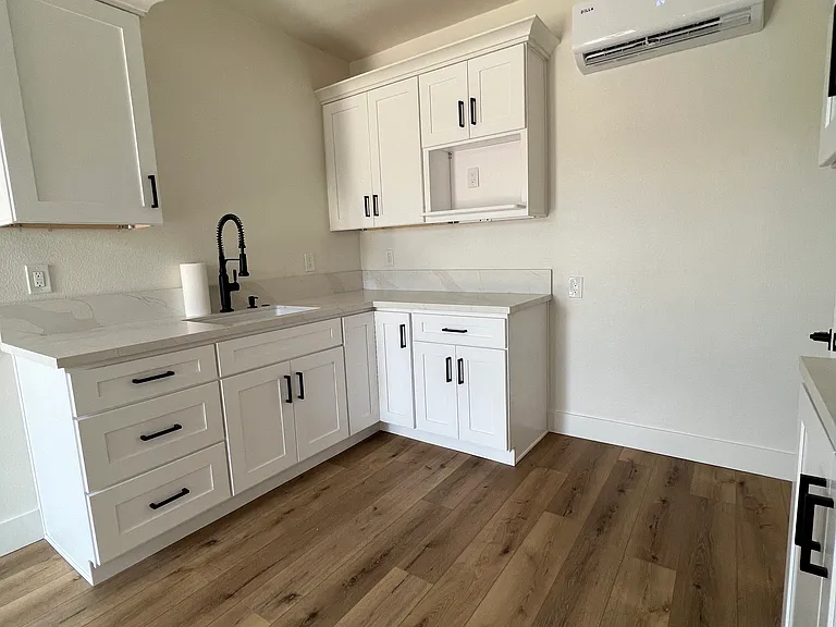 35640 Wildwood Canyon Rd #C — Photo 2