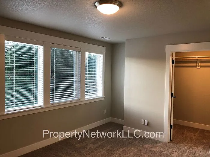 16821 Chula Vista Ave — Photo 12