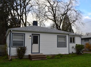 1242 NW Conklin Ave, Grants Pass, OR 97526