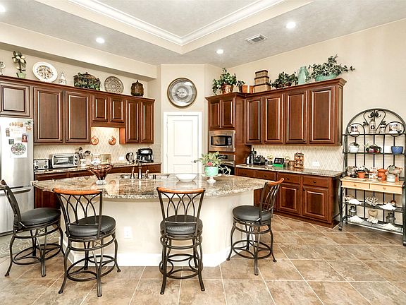5th image of 17639 Bridger Bend Ln