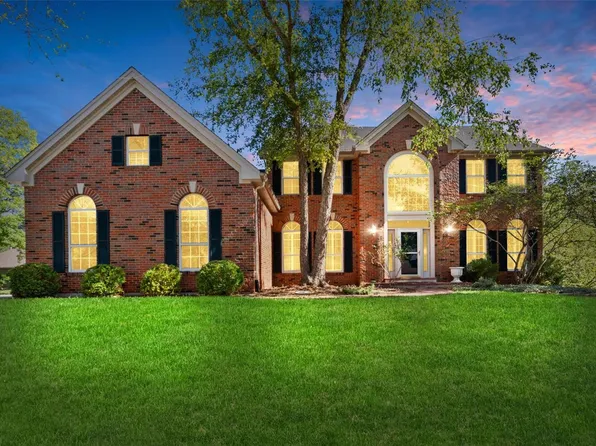 744 Arbor Haven Dr, Ballwin, MO 63021